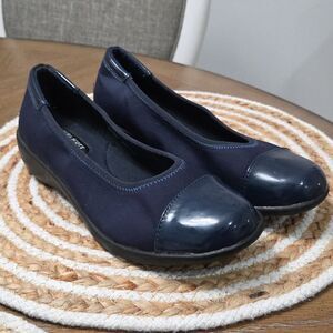 Laura Scott Joyce Size 7.5 Navy Flats